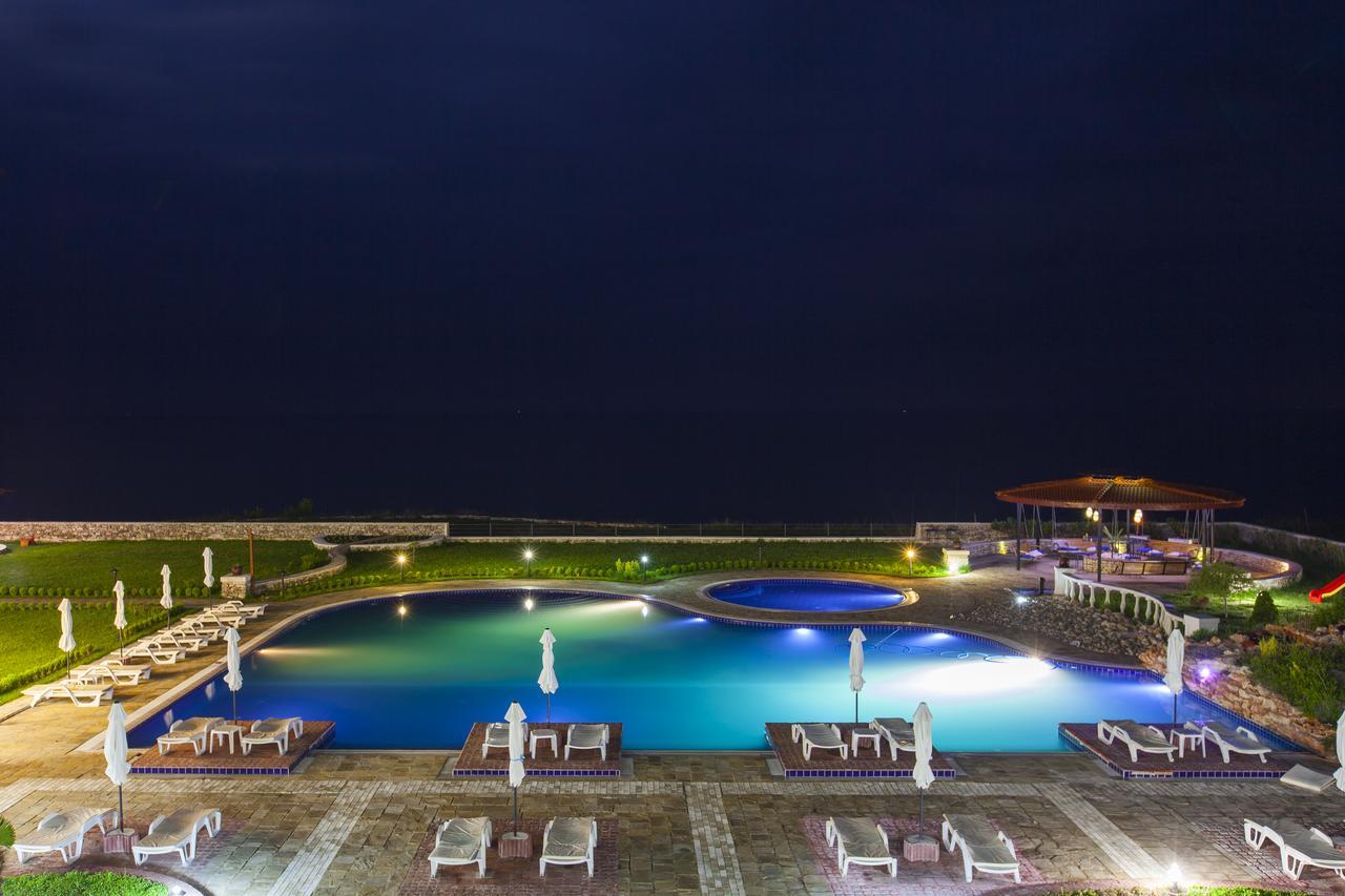 Complex Villas Kaliakra & Gradina Bŭlgarevo Buitenkant foto